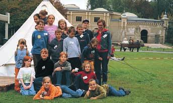 Am 18. April 2002 lud die Zooschule zu einer Informationsveranstaltung über Fortbildungsangebote zur Weiterentwicklung des Unterrichtes in den Lernbereichen Umweltbildung/ Begegnung mit der Natur ein.