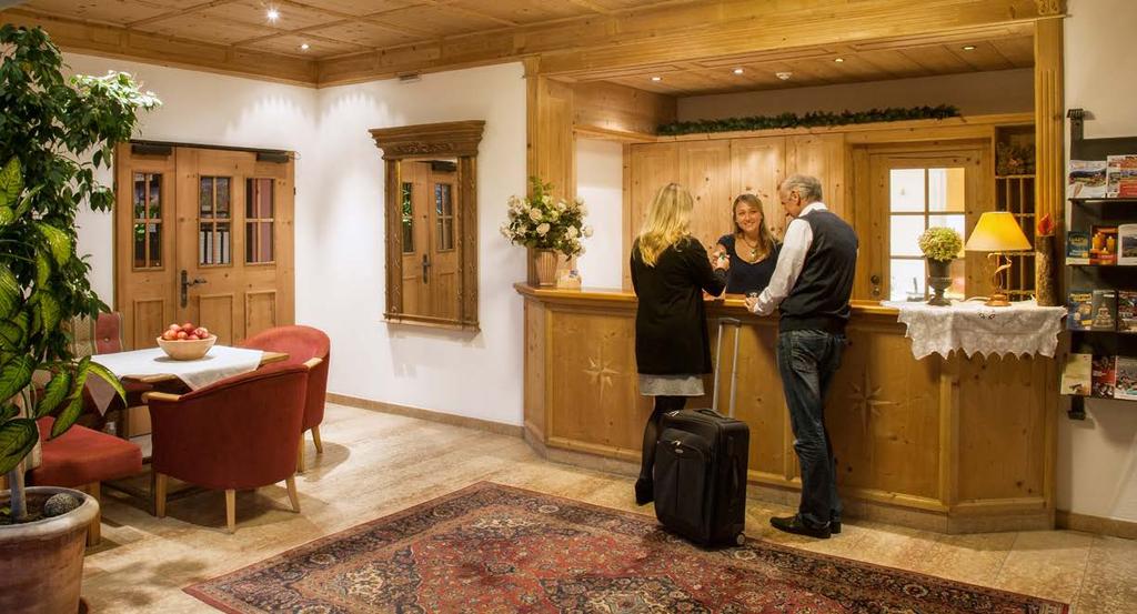 Willkommen Das charmante Hotel Tipotsch befindet sich im Herzen des Zillertales.