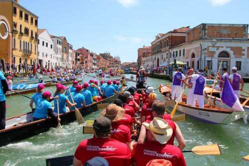 Nun zum besonderen 2016er Erlebnis. Erstmalig fuhren die Itzehoer Wasser-Wanderer zur Vogalonga, nach Venedig.
