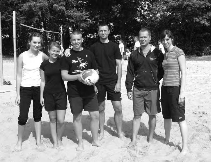 2. Beachvolleyballturnier der Volksbank Bad Salzuflen Zum zweiten Mal nahm eine Mannschaft der Volleyballabteilung an der erfolgreichen Neuauflage des 2.