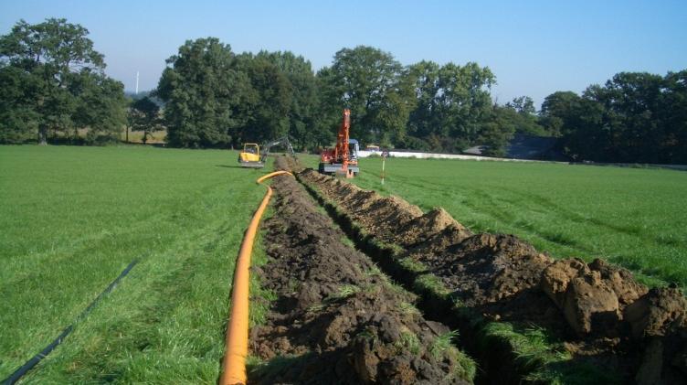 Projektbeispiel: Biogasanlage Steinfurt - Hollich Folie 16 Dezentrale Biogasnutzung für kommunale Liegenschaften in Steinfurt durch Biogastransport und Satelliten-BHKWs