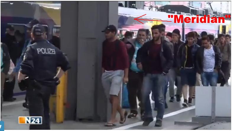 5 (Ausnahmezustand in München: Tausende Flüchtlinge erreichen die bayerische Landeshauptstadt.