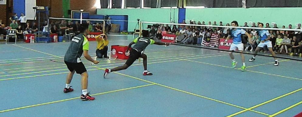 Badminton Badminton Saison erfolgreich beendet Stadtmeisterschaft Die Saison 2015 / 2016 haben alle unsere Mannschaften erfolgreich beendet.