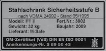 Technik + Details WL / WLO Wandtresor WL / WLO Einbruchschutz: Sicherheitsstufe B nach VDMA 24992 (Stand 05/1995) Durch hochfeuerbeständige Isoliermasse nach DIN 4102 gegen Feuer gesichert.