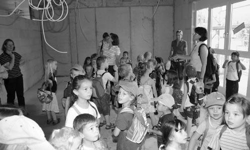 KOMMUNALE LEISTUNGEN IM RÜCKSPIEGEL 2007 2009 17 wuchs vorbehalten sondern steht auch Kindern umliegender Gemeinden offen.
