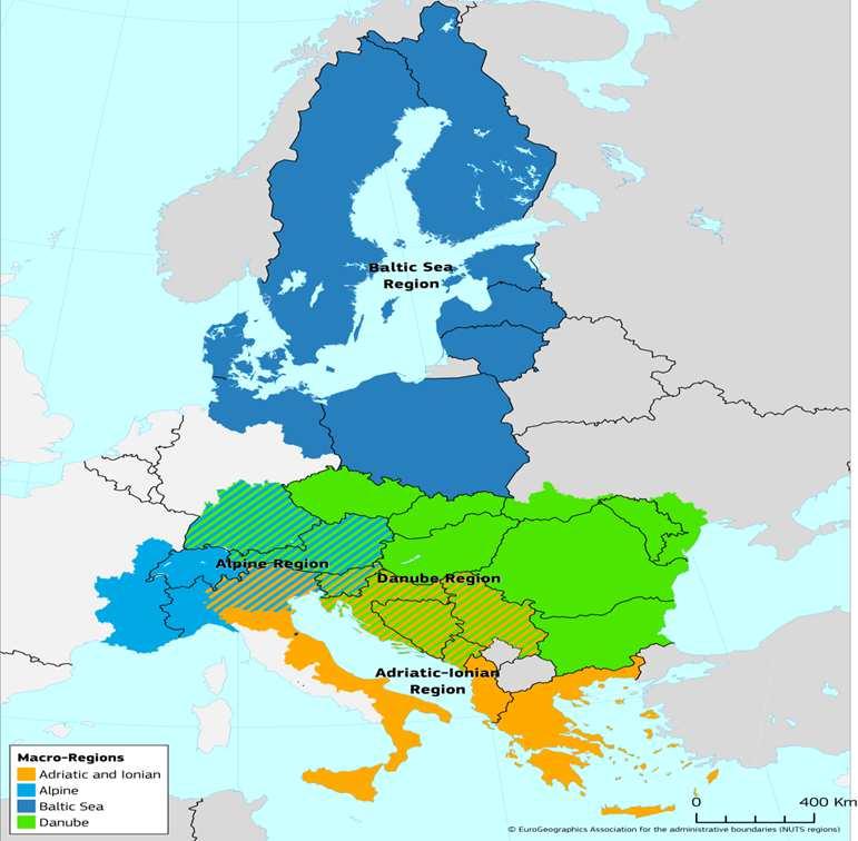 EU Makrostrategien Makrostrategien = ortsgebundener Politikansatz der Europäischen Union Bündelung staatenübergreifender Teilräume von EU-und Drittstaaten mit ähnlichen strukturellen