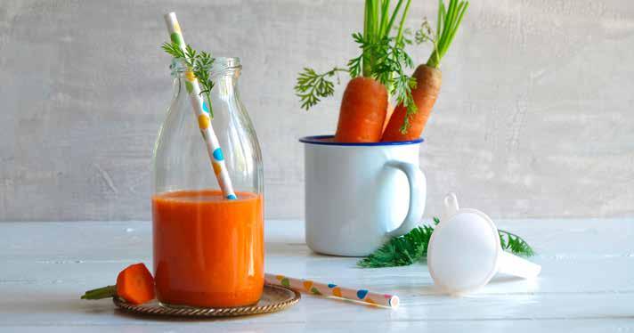 1. Tag I 2 Saft-und suppentage Frühstück: Karotten-Apfel-Orangensaft 1 Apfel 4 Karotten 1 Orange Mix it!