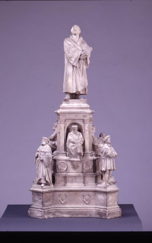 M 4 Heldenkult 1858 erhielt Ernst Rietschel (1804 1861) den Auftrag zur Errichtung eines Lutherdenkmals in Worms.