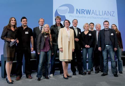 Industriepolitik für NRW Zur Förderung des Wirtschaftsstandorts NRW schlug der DGB NRW eine Investitionsstrategie für Innovationen, industrielle Entwicklung und Arbeitsmarktentwicklung in NRW mit