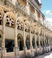 Coimbra, Bussaco, Braga, Guimaraes Eintauchen in die Welt der Bücher: Die Universität der einstigen Hauptstadt von Portugal Coimbra wurde 1290 gegründet und ist die älteste Universität des Landes.
