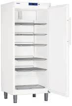 Liebherr Gewerbekühlschränke GKv: universell einsetzbare Kühlschränke mit leistungsstarker Umluftkühlung, Abtauautomatik und Tauwasserverdunstung, Tür abschließbar, Türanschlag rechts, wechselbar,