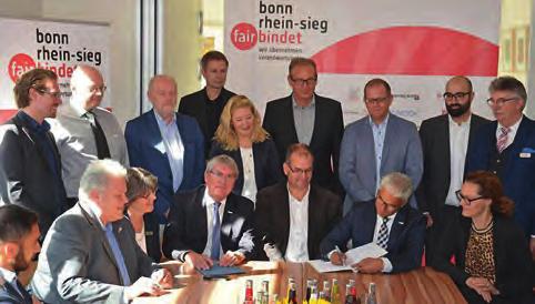 Gloßner ist seit vielen Jahren im Vorstand der Wirtschaftsjunioren Bonn/ Rhein-Sieg tätig und hat zahlreiche Projekte mit auf den Weg gebracht.