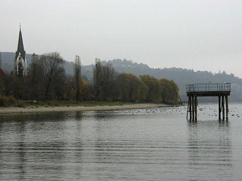 Atrazin-Anschlag auf Trinkwasserfassung im Bodensee 2005 Ankündigung mittels Drohbrief dem Zweckverband Bodensee- Wasserversorgung einen Giftanschlag auf die Wasserversorgung