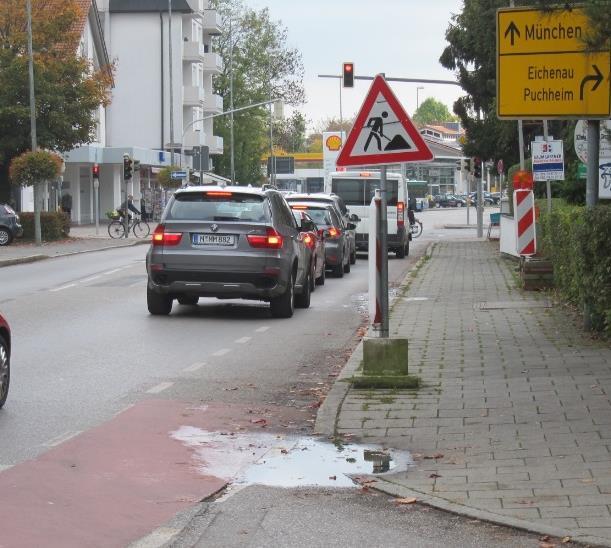 Kreuzungsbereich Augsburger-/Puchheimer-Straße: West-Seite Die Angebotsstreifen