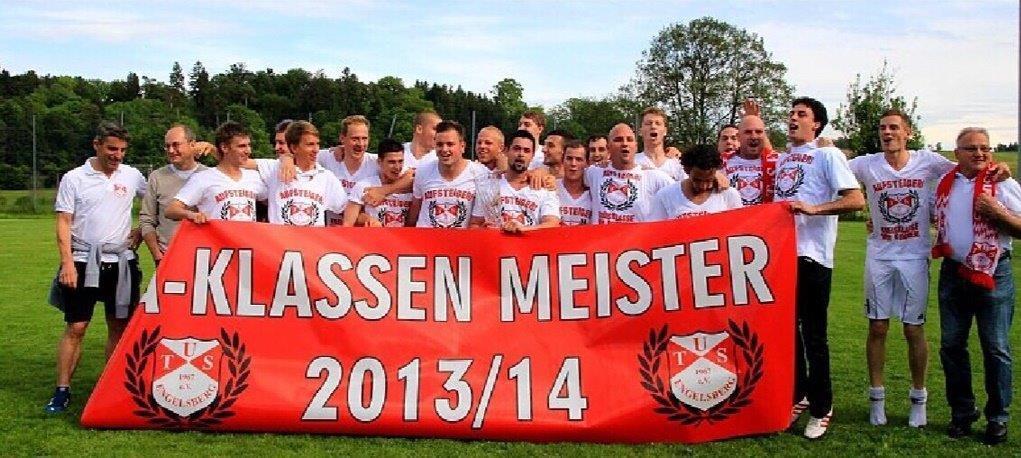 Für die neue Saison in der Kreisklasse 3, blieb unsere erste Mannschaft komplett zusammen. Mit Daniel Döring vom Landesligisten 1.