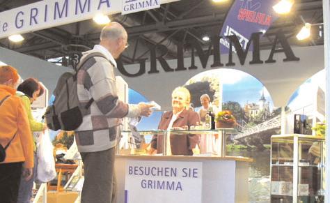 www.grimma.de 15/2011 26./27. November 2011 16. Jahrgang ATSBLATT Der Großen reisstadt Grimma AUS DE INHALT Interview des onats.