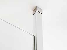 Badezimmer Architektur. Walk-in glass showers generate design elegance in any bathroom environment.