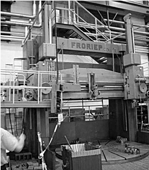 Beispiele aus der Praxis Umgebaute Karusselldrehmaschine Baujahr 1964 Umbau 2013