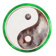 YIN UND YANG Es gibt kein Yin ohne Yang und kein Yang ohne Yin. Alle Dinge und Erscheinungen tragen ihr Gegenteil in sich und bilden mit diesem eine Einheit.