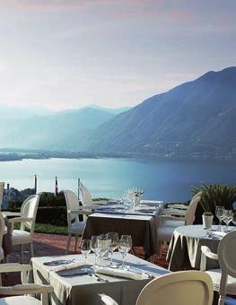 Lage Das Hotel Belvedere mit eigener Standseilbahn liegt auf einem Hügel, der die Altstadt Locarno überragt.