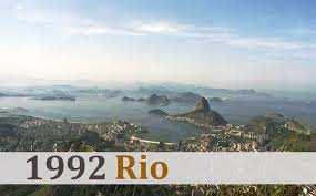 Brundlandt-Bericht 1987 Die Weltumweltkonferenzin Rio de Janeiro Agenda 21 Kapitel 36: Das Konzept der Nachhaltigkeit ist in den Bildungssektor zu integrieren