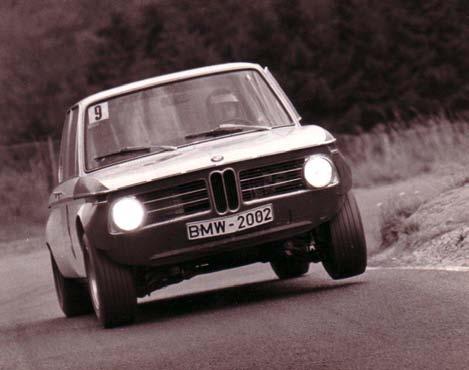 INHALT KURT AHRENS Der Name Ahrens tauchte im Formel-Rennsport der 60er-Jahre in nahezu allen Starterlisten auf, und zwar gleich zweimal.