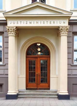 Herausgeber: Justizministerium des Landes Nordrhein-Westfalen Martin-Luther-Platz 40 40212 Düsseldorf www.justiz.nrw.
