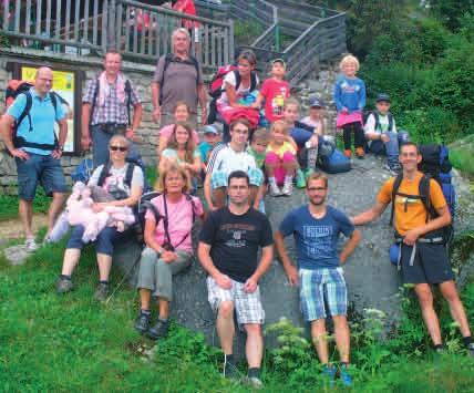 Tourenberichte Familienwochenende auf der Nebelsteinhütte Am Samstag den 2. August war es soweit, die zweitägige Familienwanderung auf und um den Nebelstein stand am Programm.