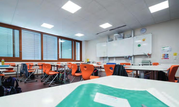 Dabei sorgt eine moderne Beleuchtungsanlage nicht nur für ein optimales Lern- und Lehrklima, sondern leistet auch einen großen Beitrag zum Klimaschutz.