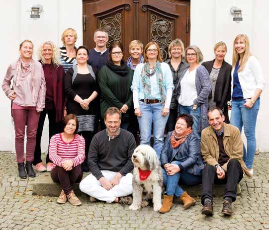 DIE PALLIATIVE-CARE-TEAMS Die APV hat zwei Palliative-Care-Teams in Augsburg und Schwabmünchen.