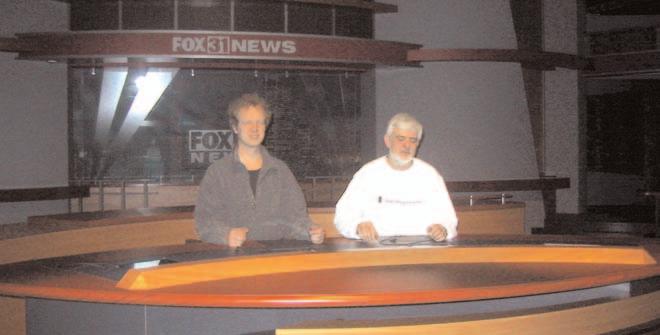 Es kamen auch noch einige Mitglieder der Mars Society der USA. Nach dem Essen fuhren wir in das Studio von FOX 31 News, wo wir alle interviewed wurden.
