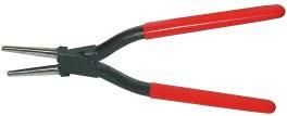 Werkstoff: C4 Kohlenstoffstahl N 2820 STUAI TINSMITH`S SEAMING PIERS, straight Special seaming pliers, straight, forged, with box, mouth and jaws quenched and tempered, slightly rounded edges, red
