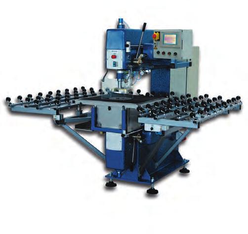 23 Bohrmaschinen Doppelseitige Bohrmaschinen Super Drill Eco Automatische Glasbohrmaschinen gehören zur Standardausstattung jedes Glasverarbeiters.