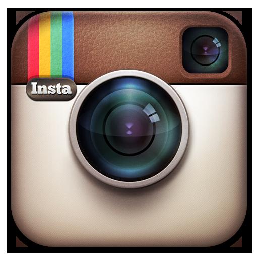 Soziale Medien: Instagram Instagram 2010 gegründet Fotosharing-Dienst Angemeldete Nutzer teilen Fotos oder kurze Videos Nutzer können einander folgen bzw.
