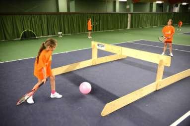 Tennis 1: Roll-Tennis (Low-T-Ball) 1 gegen 1