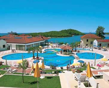 Einer der beliebtesten Ferienorte an der Küste Istriens ist Porec mit seiner schönen Altstadt. Hotel Zorna*** all inclusive Modernes 3-Sterne-Hotel direkt am Meer, alle Zimmer mit Sat-TV, Klimaanlage.