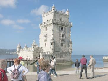 REISEBERICHTE VON TGS-FAHRTEN Lissabon: Turm von Belem Nach Besichtigung des Königspalastes folgte ein Bummel durch die Altstadt und als Abschluss der Besuch einer Fado-Veranstaltung mit zwei
