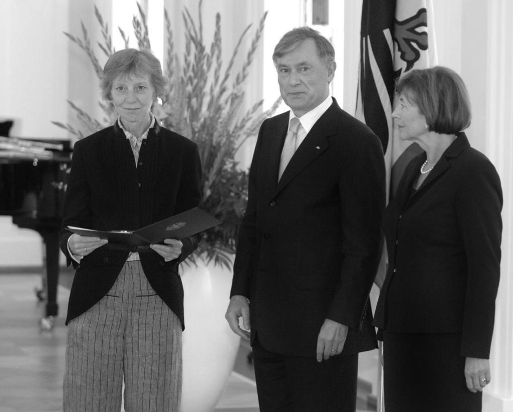 Bundesverdienstkreuz für Regina Bömer Für ihr großes und langjähriges soziales Engagement bekam Regina Bömer nun die verdiente Anerkennung.