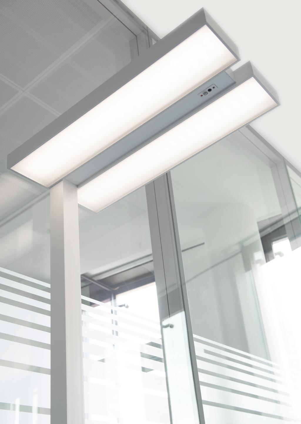 Durch den integrierten KANDEM Sensor wird die Beleuchtung im Büro ja nach Anwesenheit automatisch ein- bzw.