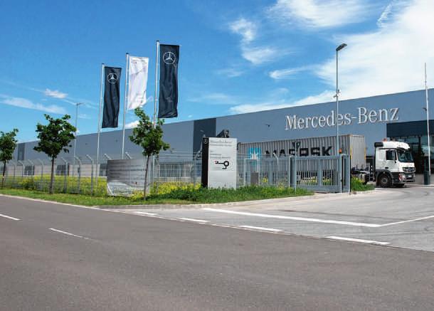AUTOMOBIL Daimler bündelt Logistik Für rund 90 Millionen Euro hat der Fahrzeugbauer in Speyer ein neues Umschlagzentrum errichtet.