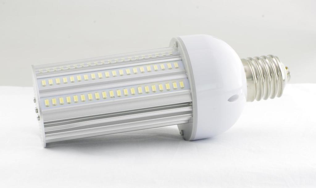 LED Straßenlampe 180 20W 30W Die neu entwickelte, patentierte LED Straßenlampe von KLB verfügt über eine innovative Kühlkörperstruktur für eine optimale Wärmeableitung und lange Lebensdauer.