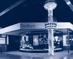 Besprechungszimmer im Radium Lichtforum Blick auf den Radium Messestand 1984 erschien die