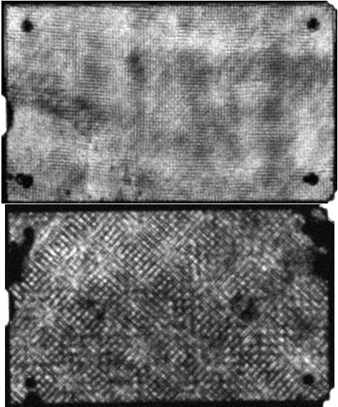 Im Schnittbild der Röntgentomografie sind beim CFK-Eckteil mögliche Defekte zu sehen, einerseits Porosität (schwarze Punkte/Flecken) und andererseits Matrixrisse (dunkle Linien zwischen den Fasern).