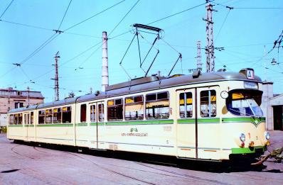 1968 wurde übrigens auch die Kleinbahn von Pforzheim nach Ittersbach stillgelegt, diese ehemalige Albtalbahnstrece war 1931 von der Stadt Pforzheim übernommen worden.