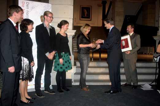 Schulprojekt Treffpunkt 2005 mit dem Willy-Brandt-Preis ausgezeichnet Das Gymnasium Carolinum erhält den Willy-Brandt-Preis 2006 Das Gymnasium Carolinum unterhält seit vielen Jahren freundschaftliche