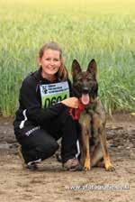Herzlichen Glückwunsch zum SV-Hundeführer-Sportabzeichen für die jugendliche Hundeführerin Kira Albers OG