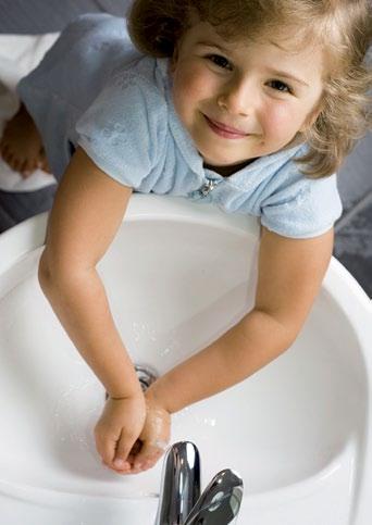 10 Trinkwasser Wie sich Keimbelastungen vermeiden lassen Unser Trinkwasser ist ohne jede Einschränkung zum Genuss geeignet, auch für Babys und Kleinkinder.