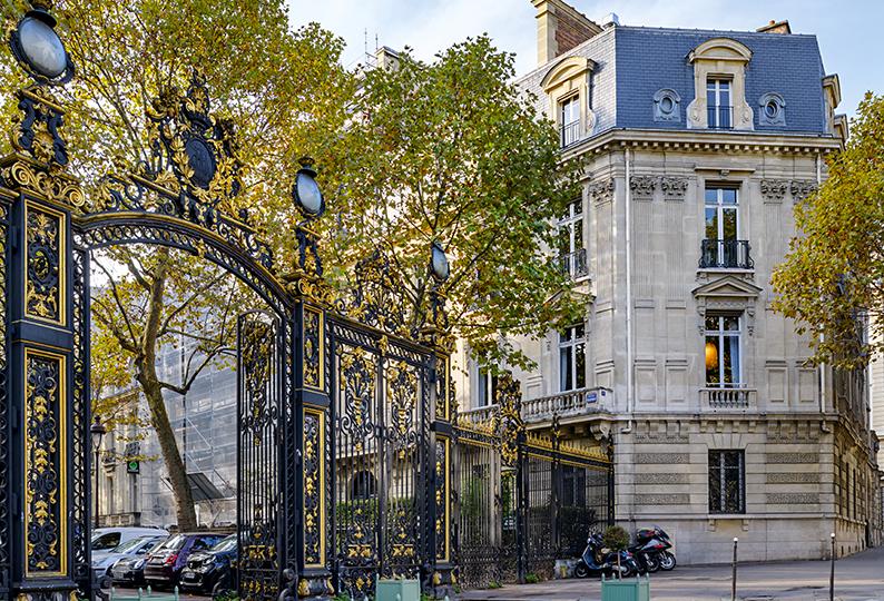 Monceau Vélasquez the ballroom and its Louis XV panelling Châteauform City is comfortable, welcoming, luxurious,