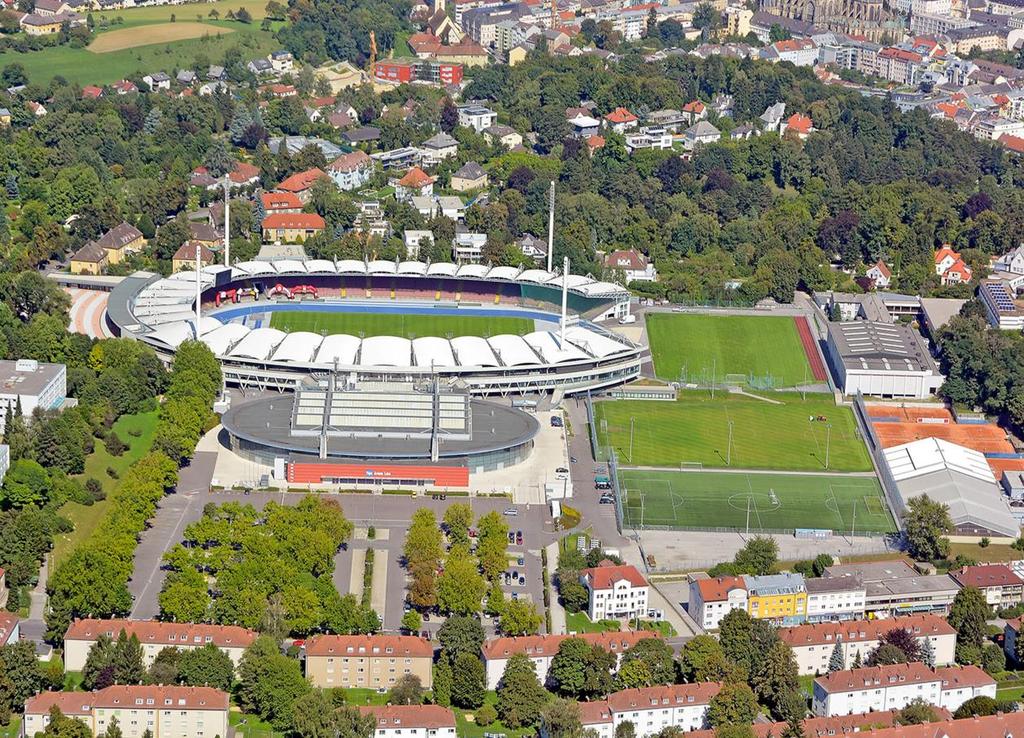 Spiele konfrontiert ist und etwa die Volleyballdamen von ASKÖ Linz Steg (1. Bundesliga) bei ihren Cupspielen nach Steyr und Enns ausweichen müssen.