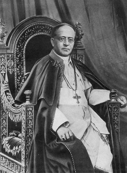 Neues Statut durch Pius XI Papst Pius XI Papst Pius XI fällte im August 1931 dazu seine